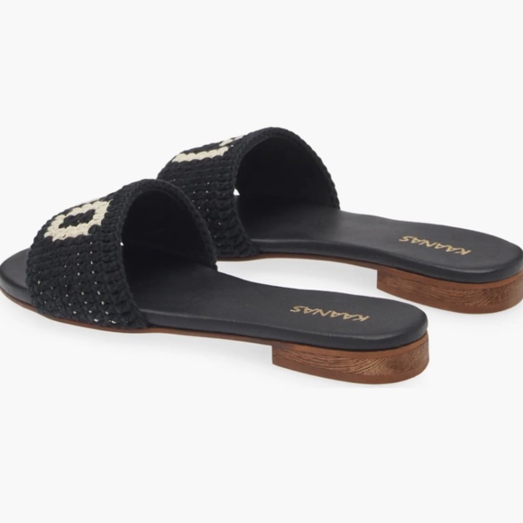 Serin Ciao Crochet Sandal - Picture 3 of 6